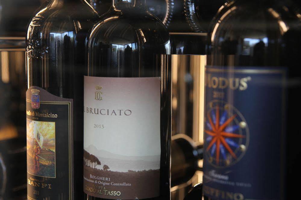 ドレスデン レジデンツ アム ツヴィンガーアパートホテル エクステリア 写真 Bruciato wine